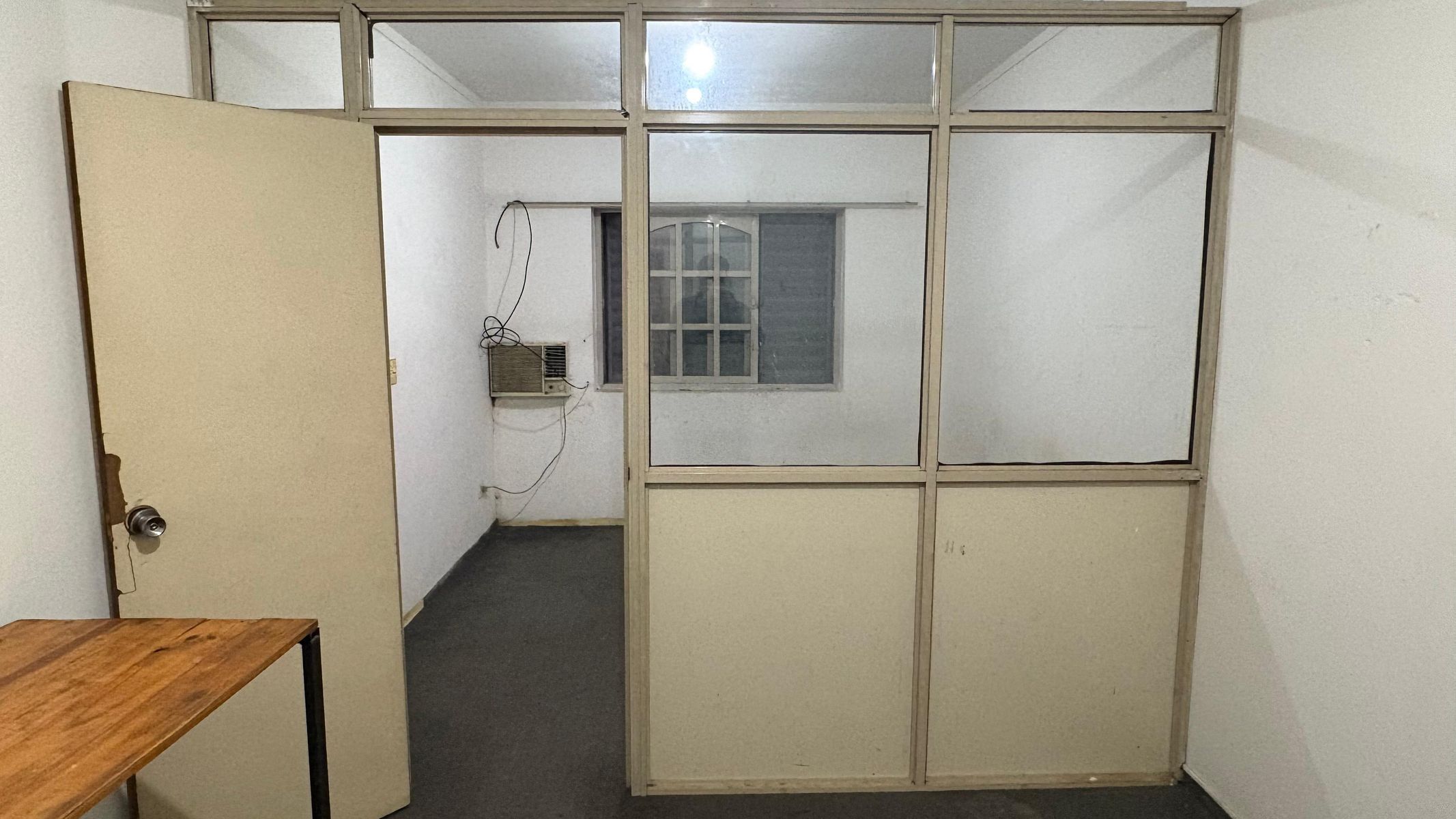 3 OFICINAS AGRUPADAS USO PROFESIONAL MORON 85 M2 — foto 9