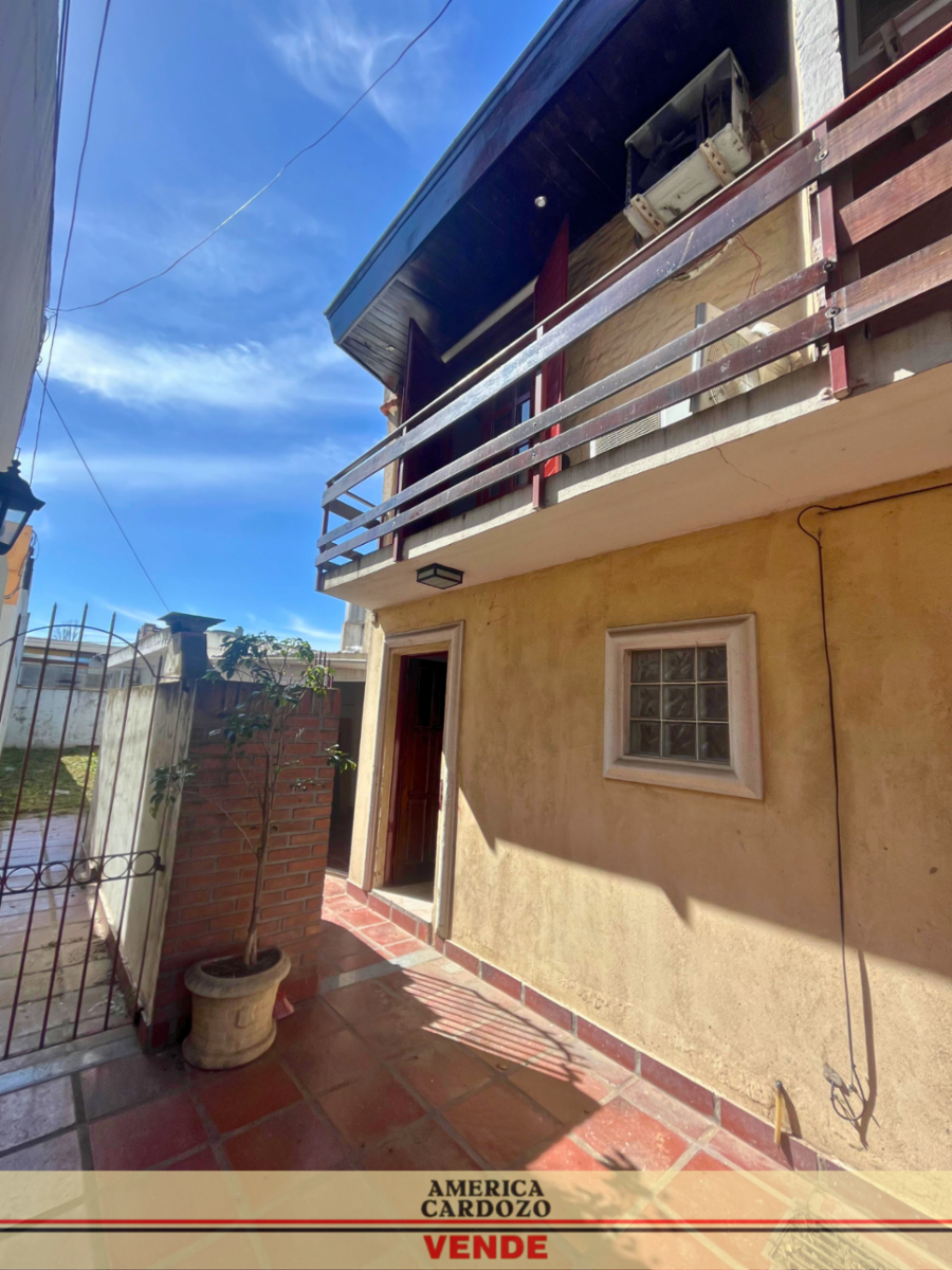 DUPLEX 3 AMBIENTES SOBRE AVENIDA PRINCIPAL EN MERLO APTO CREDITO BANCARIO — foto 3