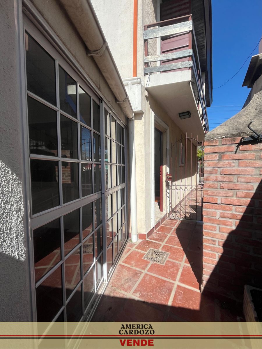 DUPLEX 3 AMBIENTES SOBRE AVENIDA PRINCIPAL EN MERLO APTO CREDITO BANCARIO — foto 5