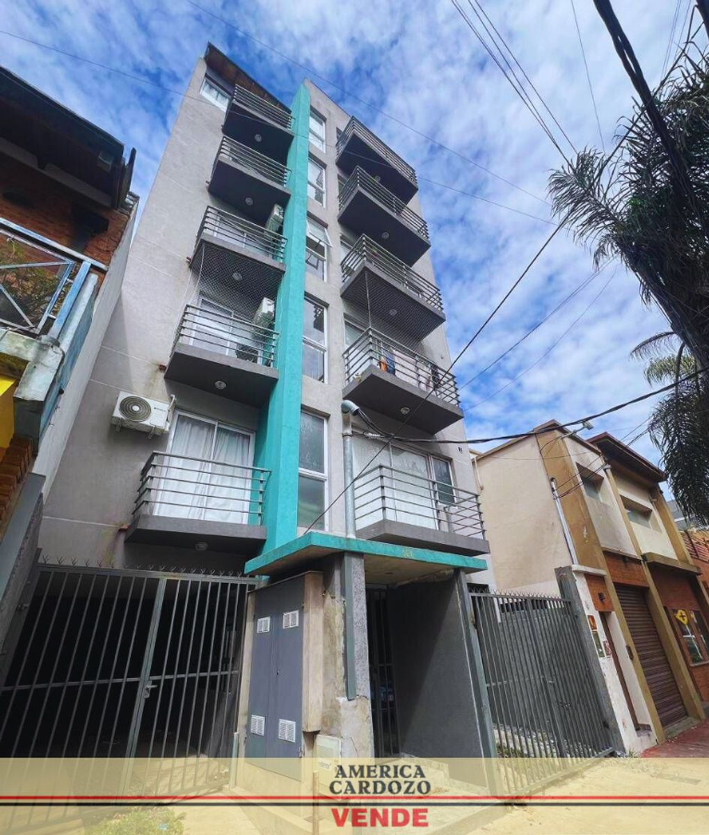 Departamento en Venta 2 Ambientes en Moron 1º Piso con balcon — foto 2