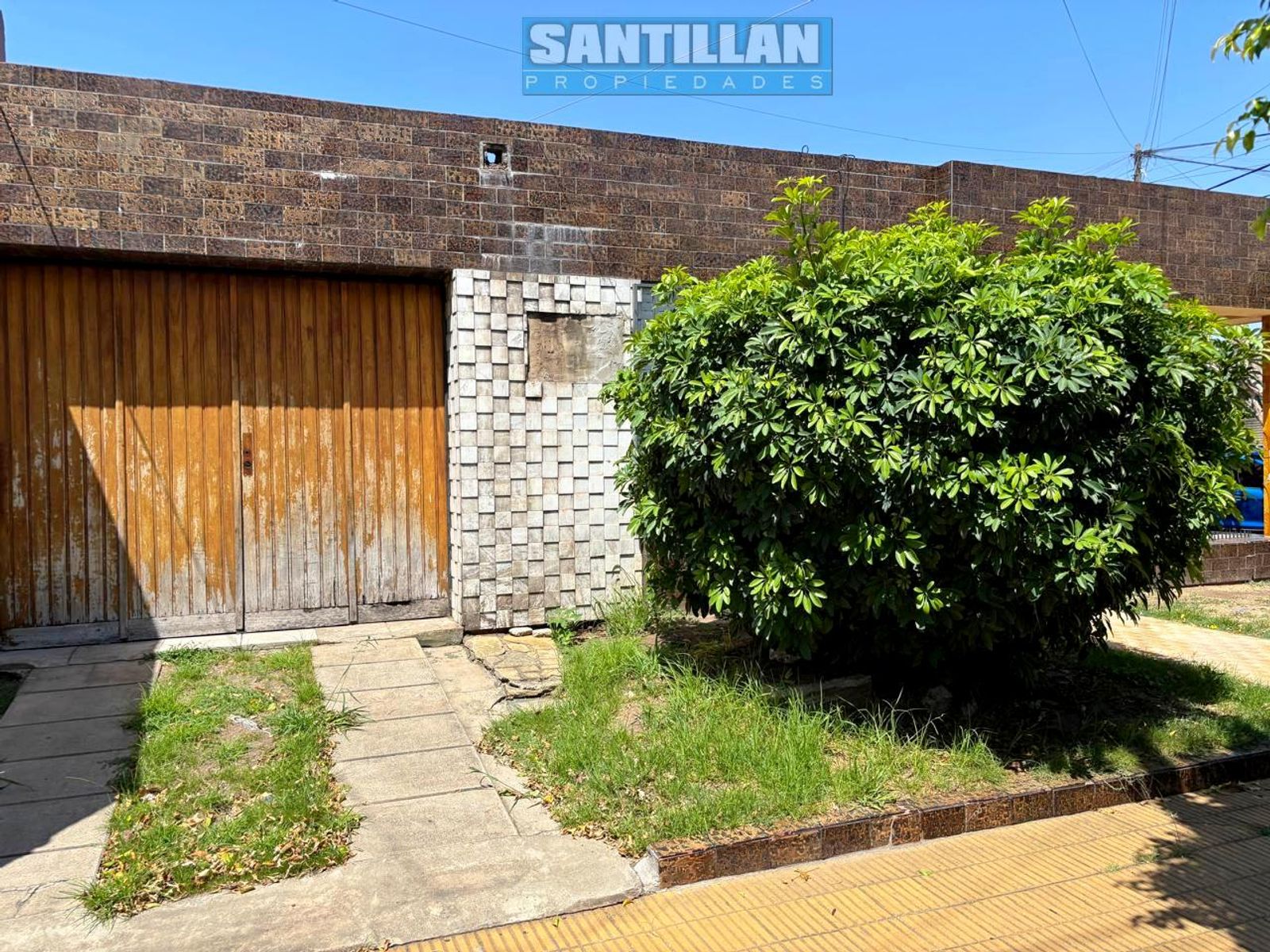 CASA DE TRES AMBIENTES EN SAN JUSTO, CON PATIO Y COCHERA — foto 10