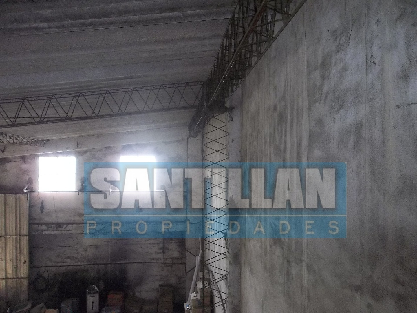 LOTE CON GALPON. VILLA LUZURIAGA. — foto 7