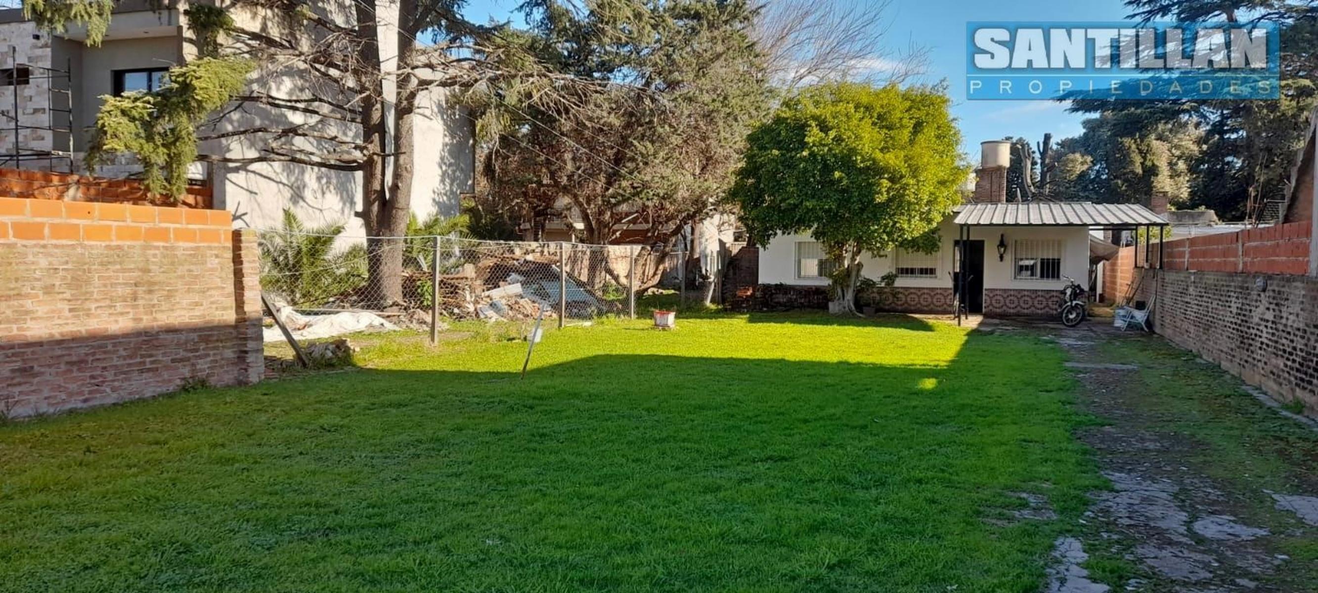 CASA DE 4 AMBIENTES SOBRE LOTE DE 495 MTS2 - VILLA LUZURIAGA — foto 4