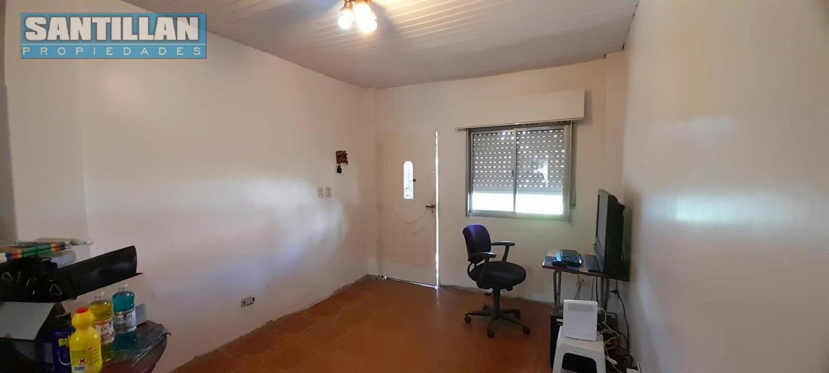 CASA DE 4 AMBIENTES SOBRE LOTE DE 495 MTS2 - VILLA LUZURIAGA — foto 9