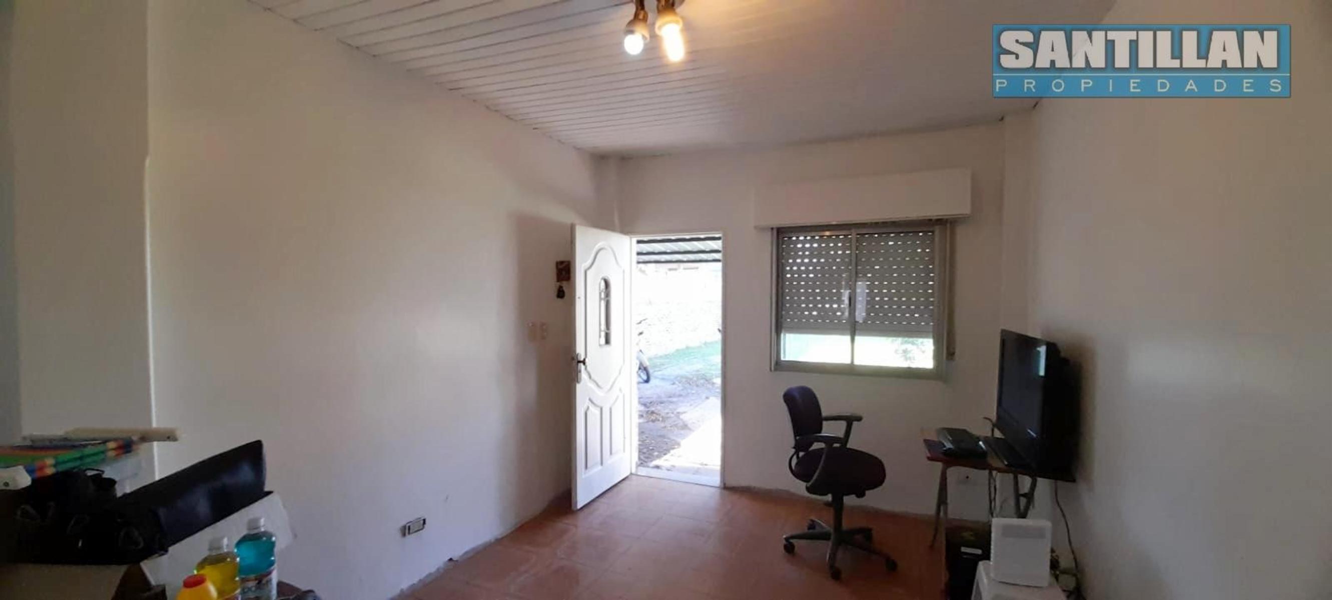 CASA DE 4 AMBIENTES SOBRE LOTE DE 495 MTS2 - VILLA LUZURIAGA — foto 10