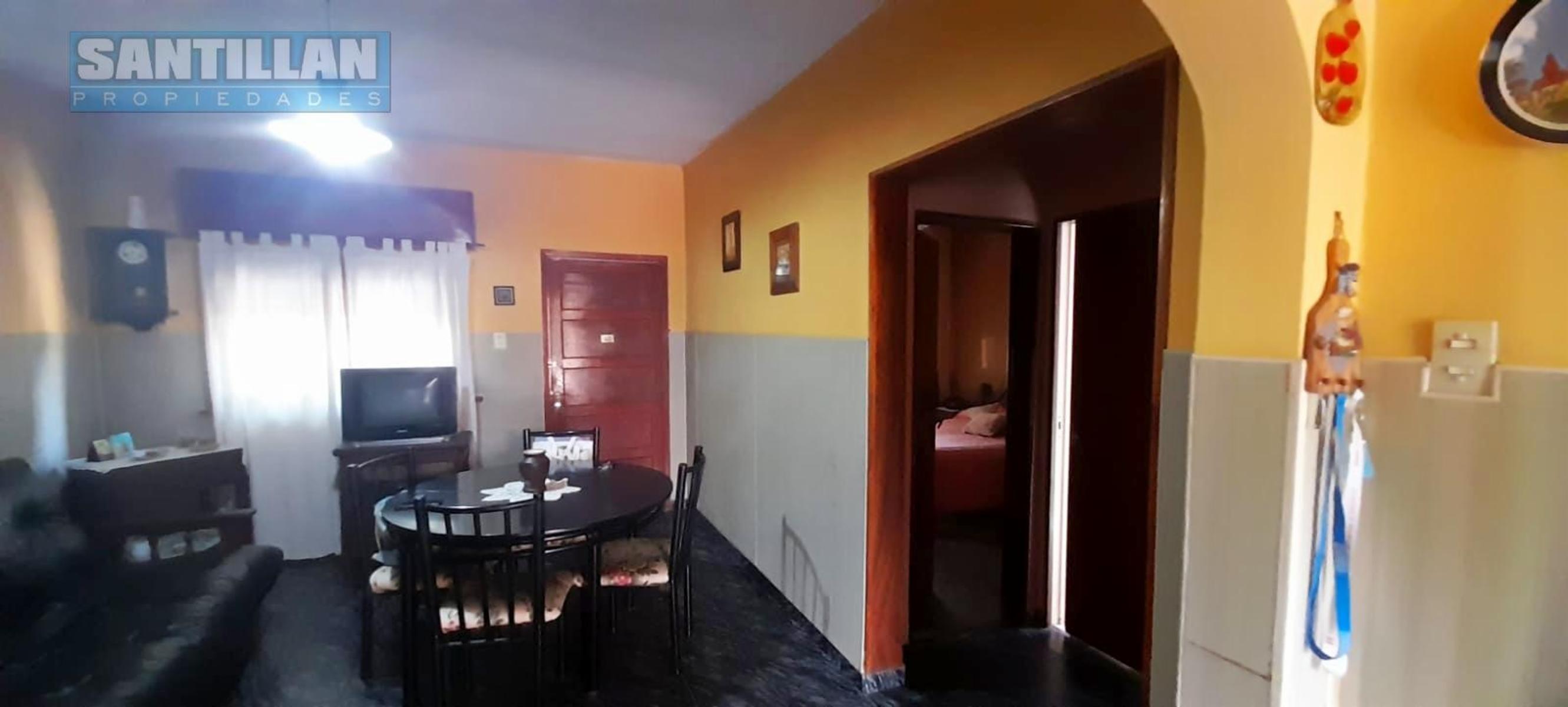 EXCELENTE CASA 4 AMBIENTES EN DOS PLANTAS - LOTE PROPIO - MORON SUR — foto 7