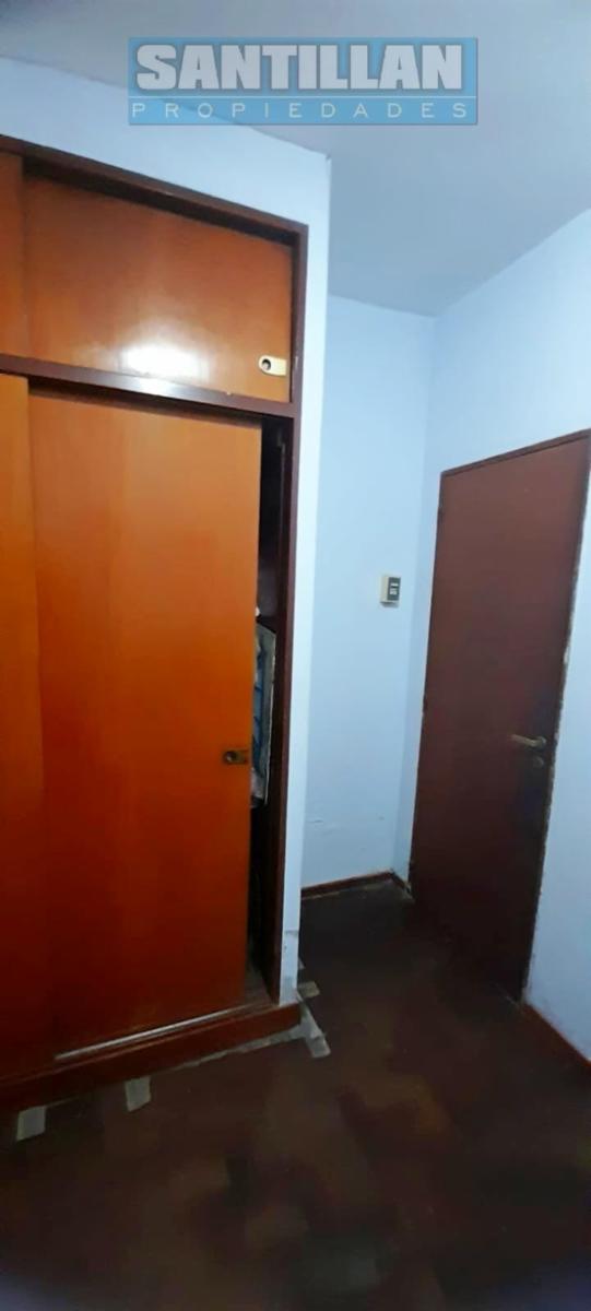 EXCELENTE CASA 4 AMBIENTES EN DOS PLANTAS - LOTE PROPIO - MORON SUR — foto 9