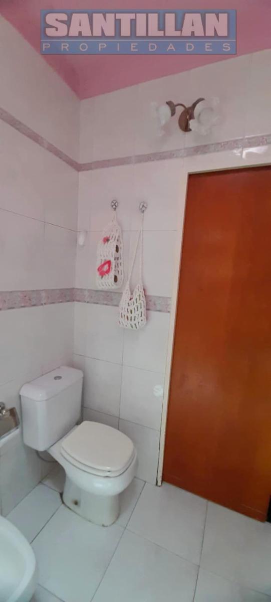 EXCELENTE CASA 4 AMBIENTES EN DOS PLANTAS - LOTE PROPIO - MORON SUR — foto 14