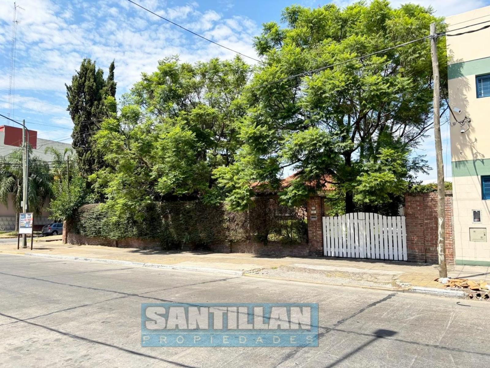 IMPORTANTE PROPIEDAD EN SAN JUSTO SOBRE DOS LOTES (1.021 MTS2). IDEALMÚLTIPLES DESTINOS. — foto 2