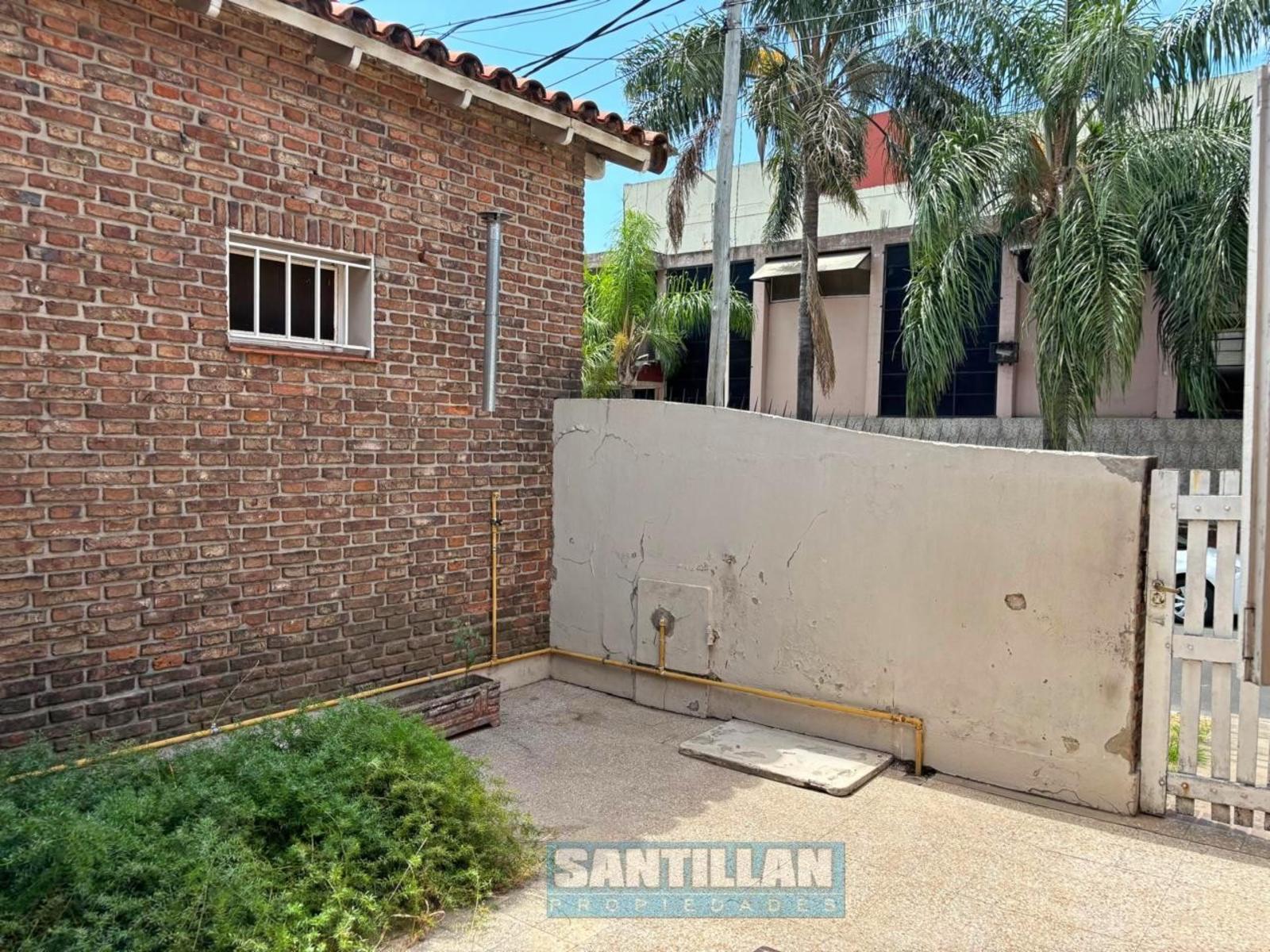 IMPORTANTE PROPIEDAD EN SAN JUSTO SOBRE DOS LOTES (1.021 MTS2). IDEALMÚLTIPLES DESTINOS. — foto 14