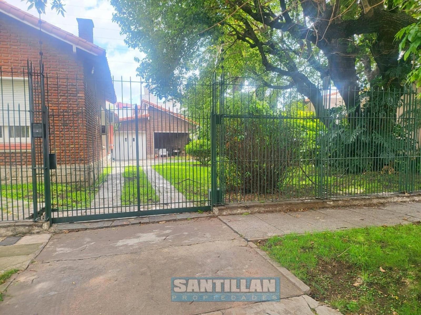 EXCELENTE PROPIEDAD SOBRE DOS LOTES EN LA MEJOR ZONA RESIDENCIAL DE RAMOS MEJÍA. — foto 3