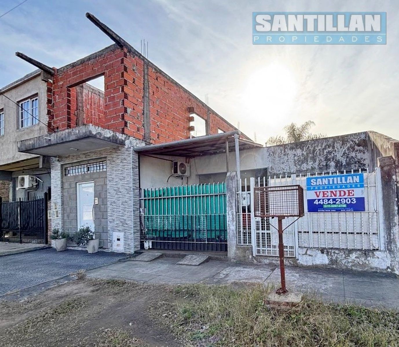EXCELENTE PROPIEDAD EN MUY LINDA ZONA DE RAFAEL CASTILLO — foto 2