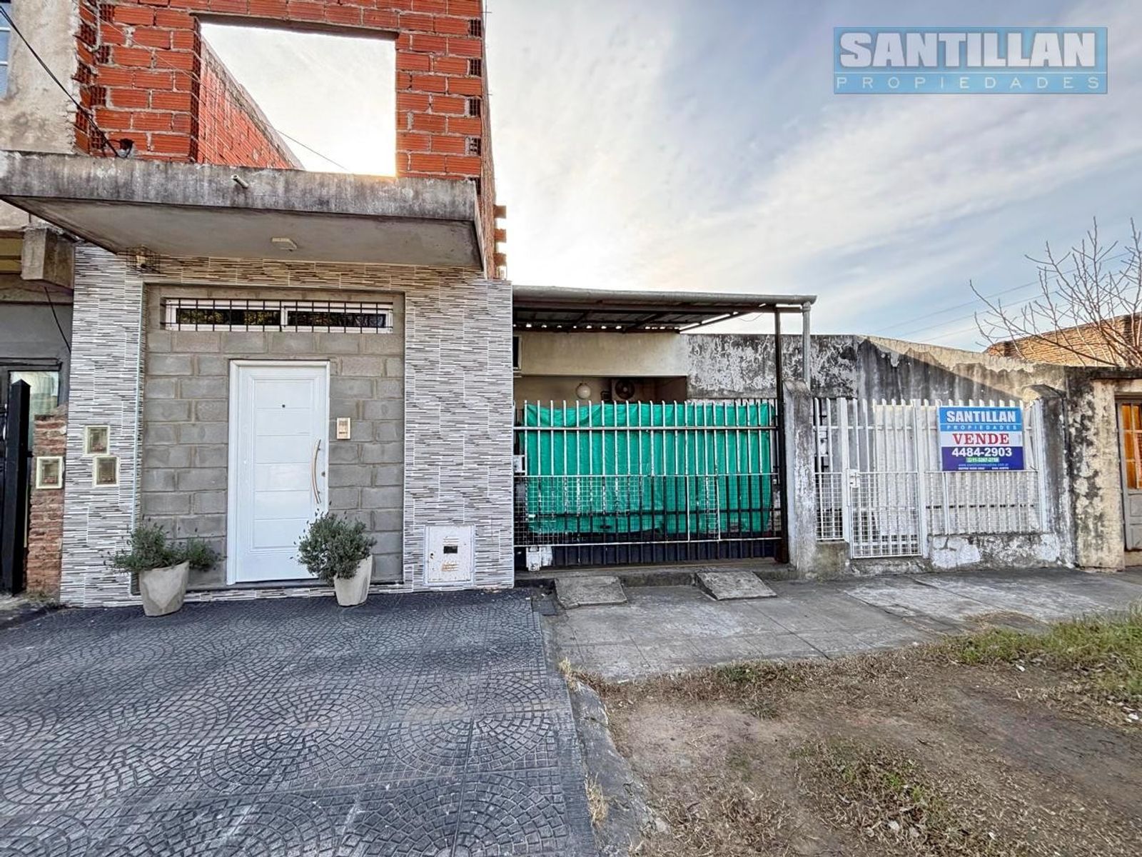 EXCELENTE PROPIEDAD EN MUY LINDA ZONA DE RAFAEL CASTILLO — foto 4