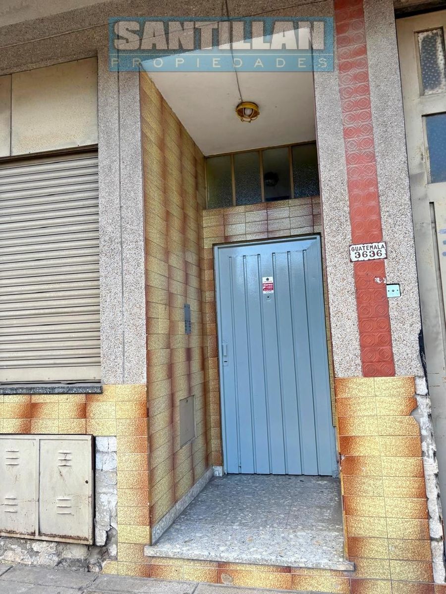 OPORTUNIDAD. AMPLIO DEPARTAMENTO DE 3 AMBIENTES CON BALCON. SAN JUSTO — foto 2