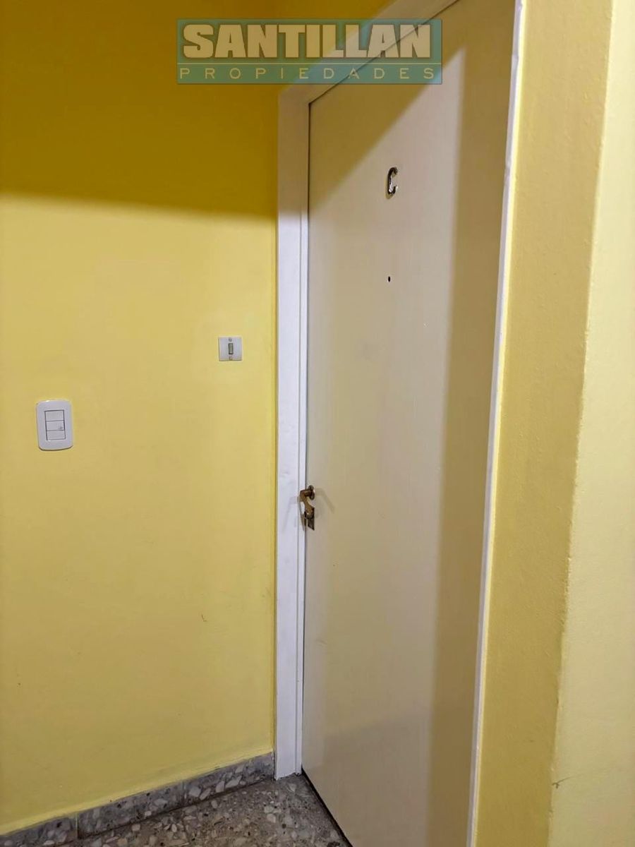 OPORTUNIDAD. AMPLIO DEPARTAMENTO DE 3 AMBIENTES CON BALCON. SAN JUSTO — foto 5