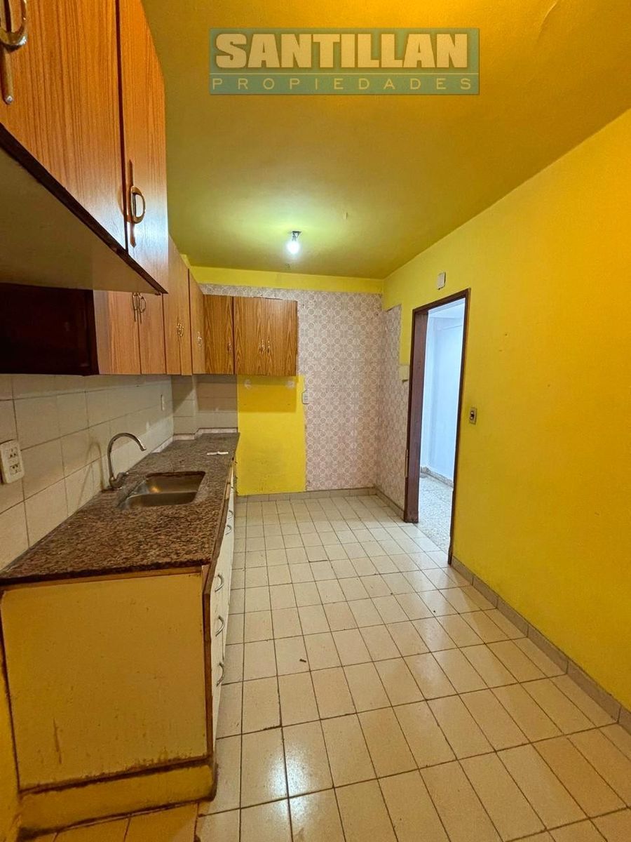 OPORTUNIDAD. AMPLIO DEPARTAMENTO DE 3 AMBIENTES CON BALCON. SAN JUSTO — foto 12