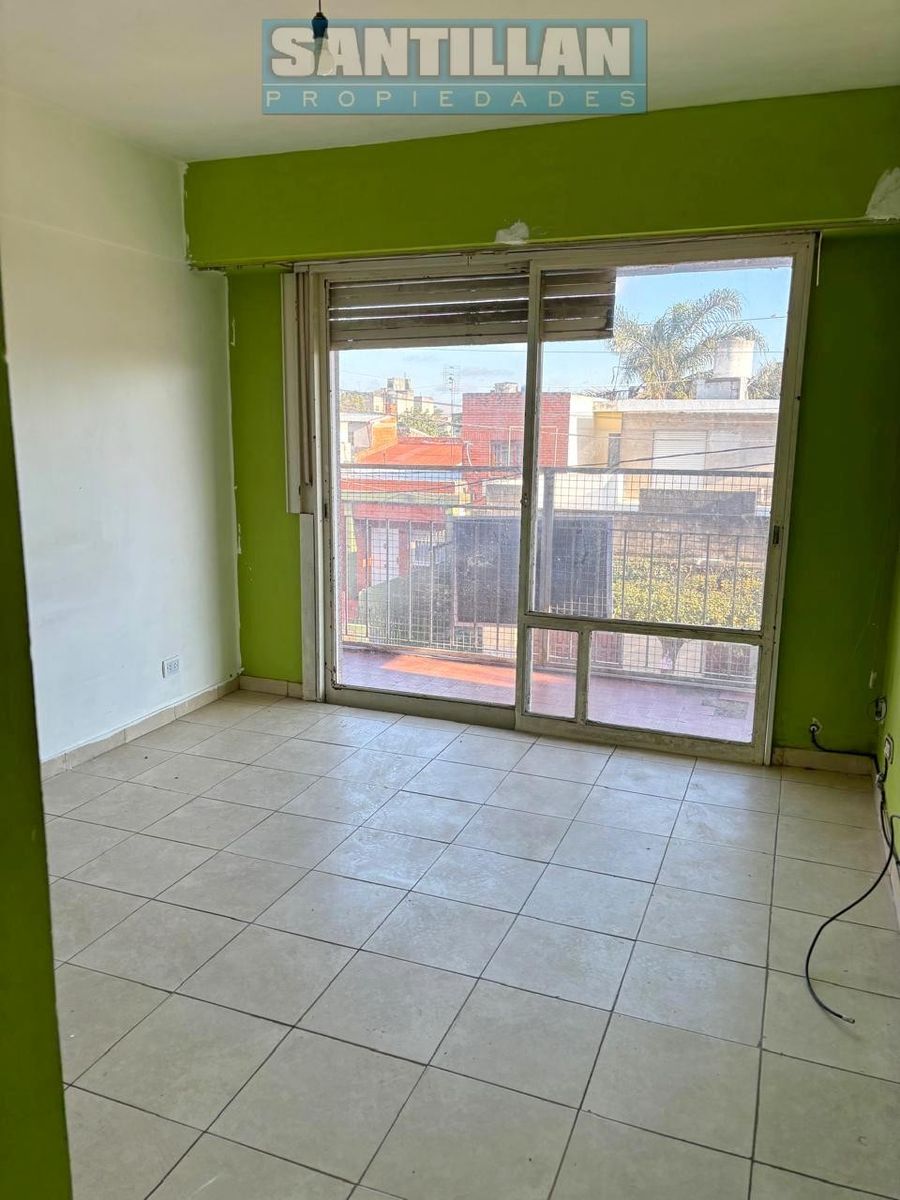 OPORTUNIDAD. AMPLIO DEPARTAMENTO DE 3 AMBIENTES CON BALCON. SAN JUSTO — foto 15