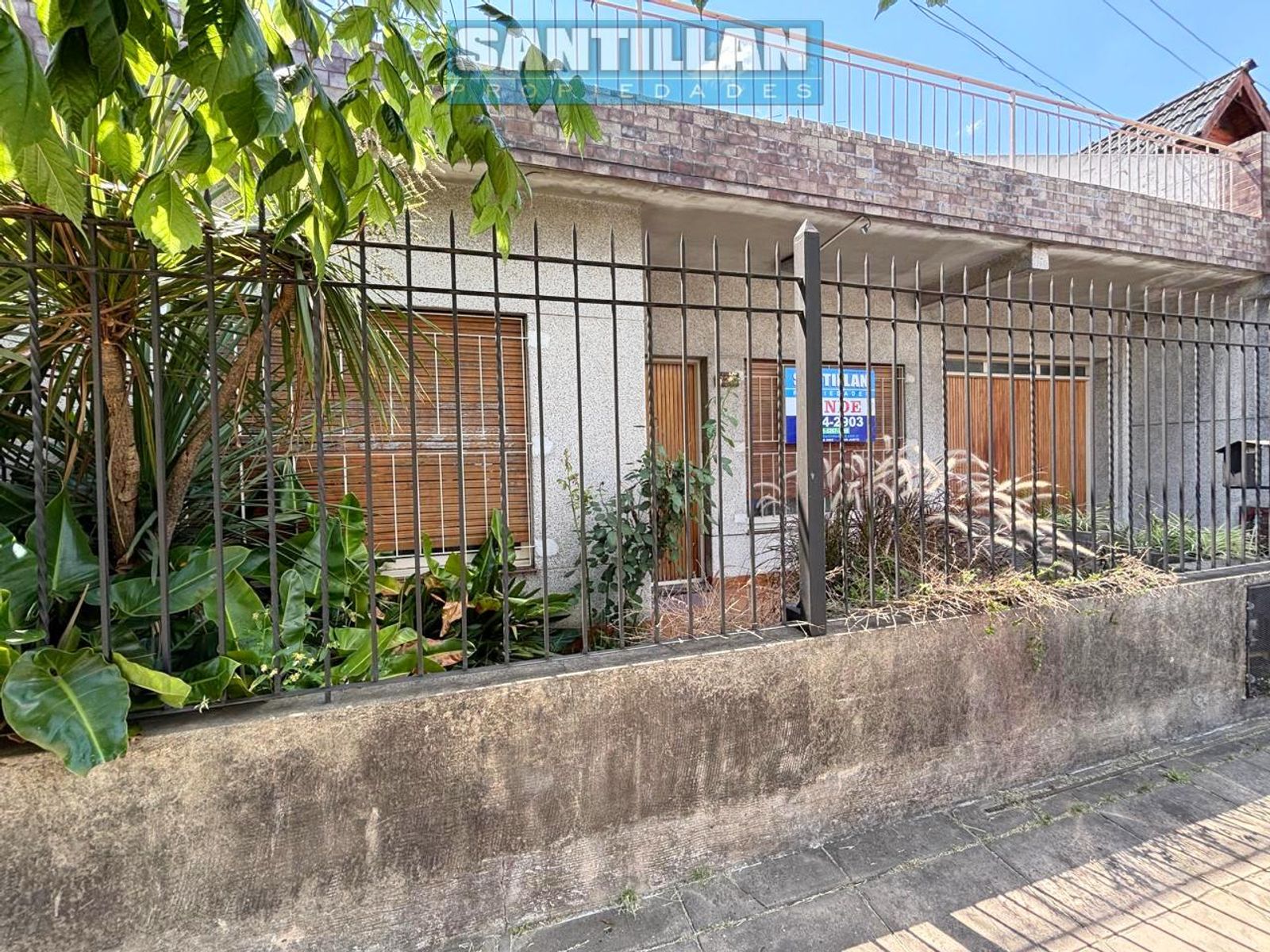 CASA DE 3 AMBIENTES CON COCHERA EN LOTE PROPIO - SAN JUSTO — foto 2