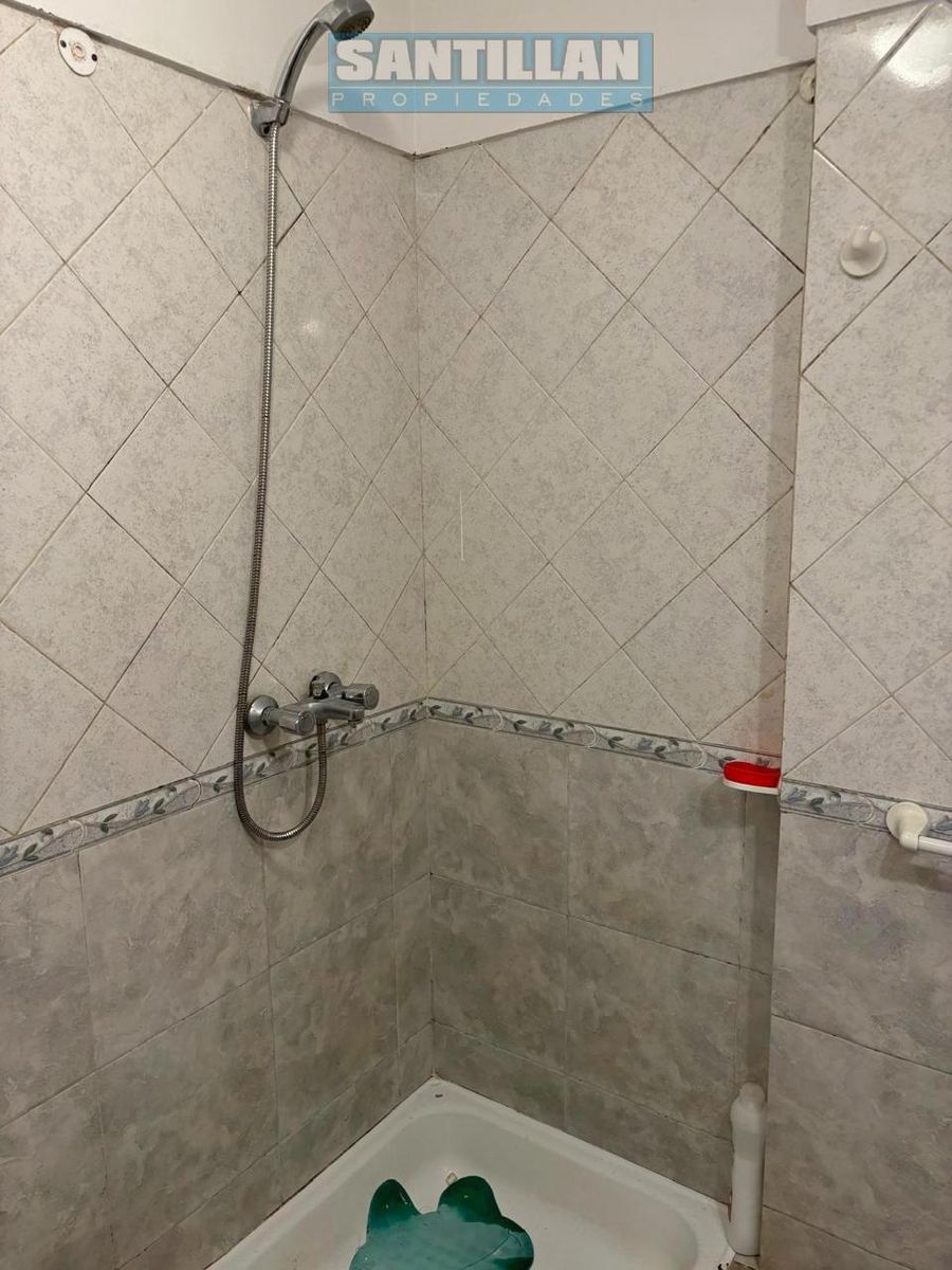 DEPARTAMENTO DE 2 AMBIENTES AL FRENTE - VILLA LUZURIAGA - 11