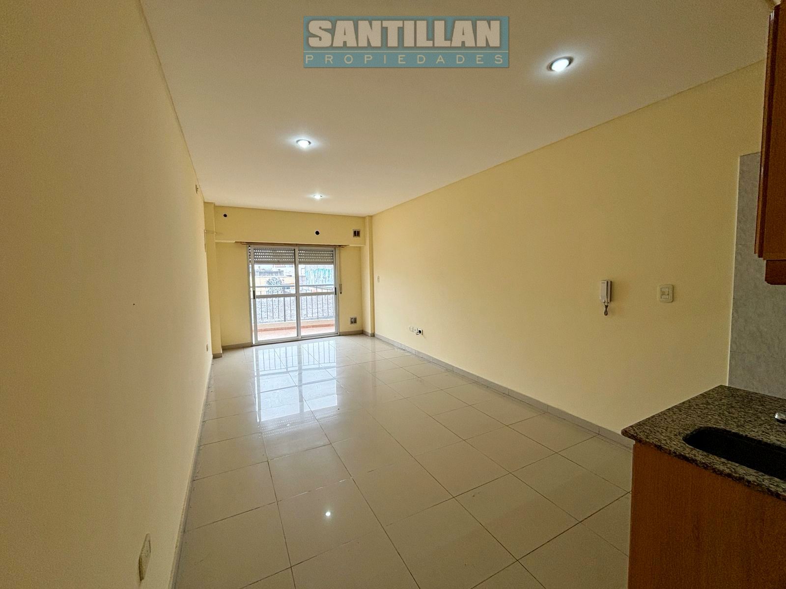 HERMOSO DEPARTAMENTO DE 2 AMPLIOS AMBIENTES EN DÚPLEX - SAN JUSTO CENTRO - 11