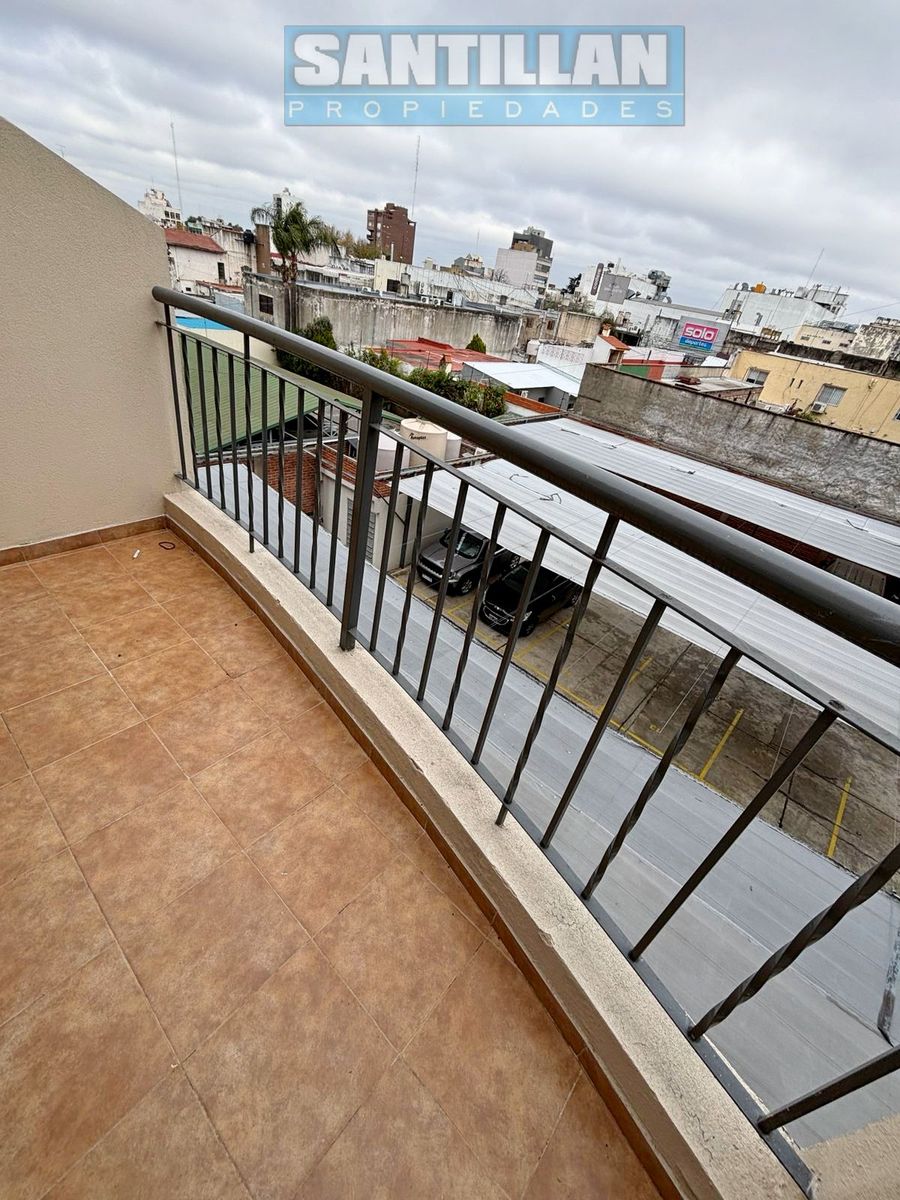 HERMOSO DEPARTAMENTO DE 2 AMPLIOS AMBIENTES EN DÚPLEX - SAN JUSTO CENTRO - 16