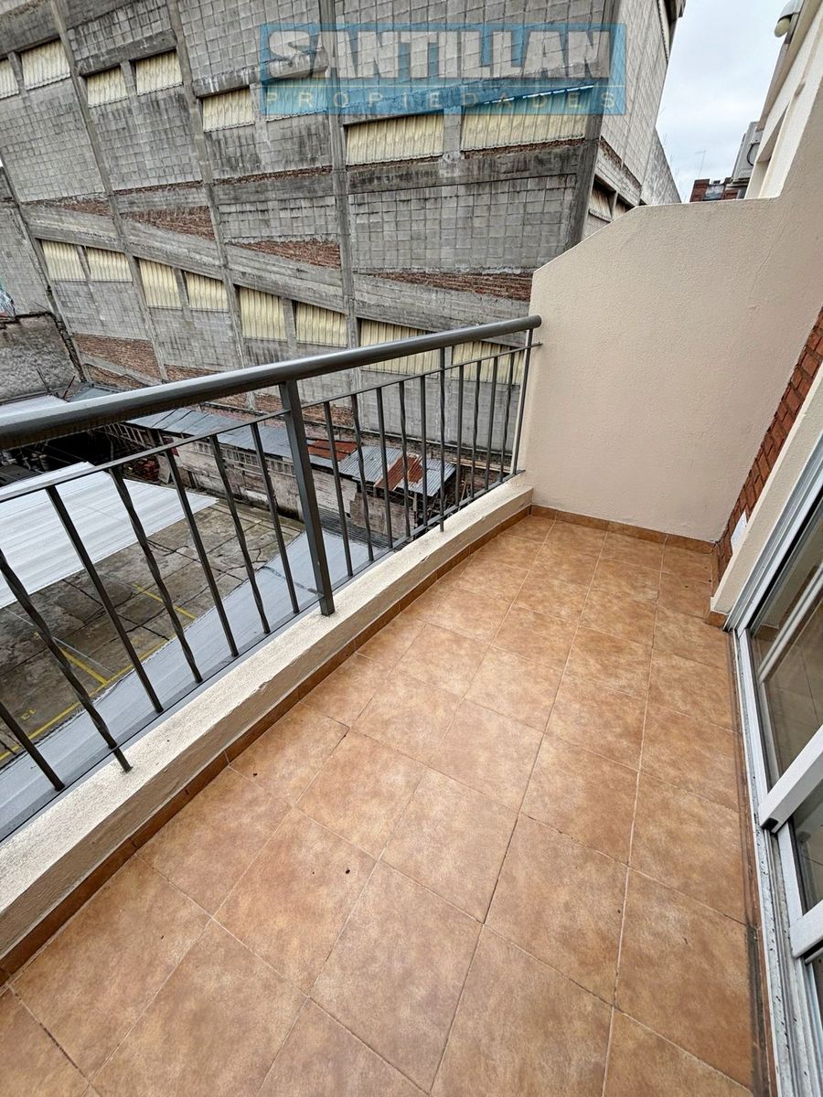 HERMOSO DEPARTAMENTO DE 2 AMPLIOS AMBIENTES EN DÚPLEX - SAN JUSTO CENTRO - 17