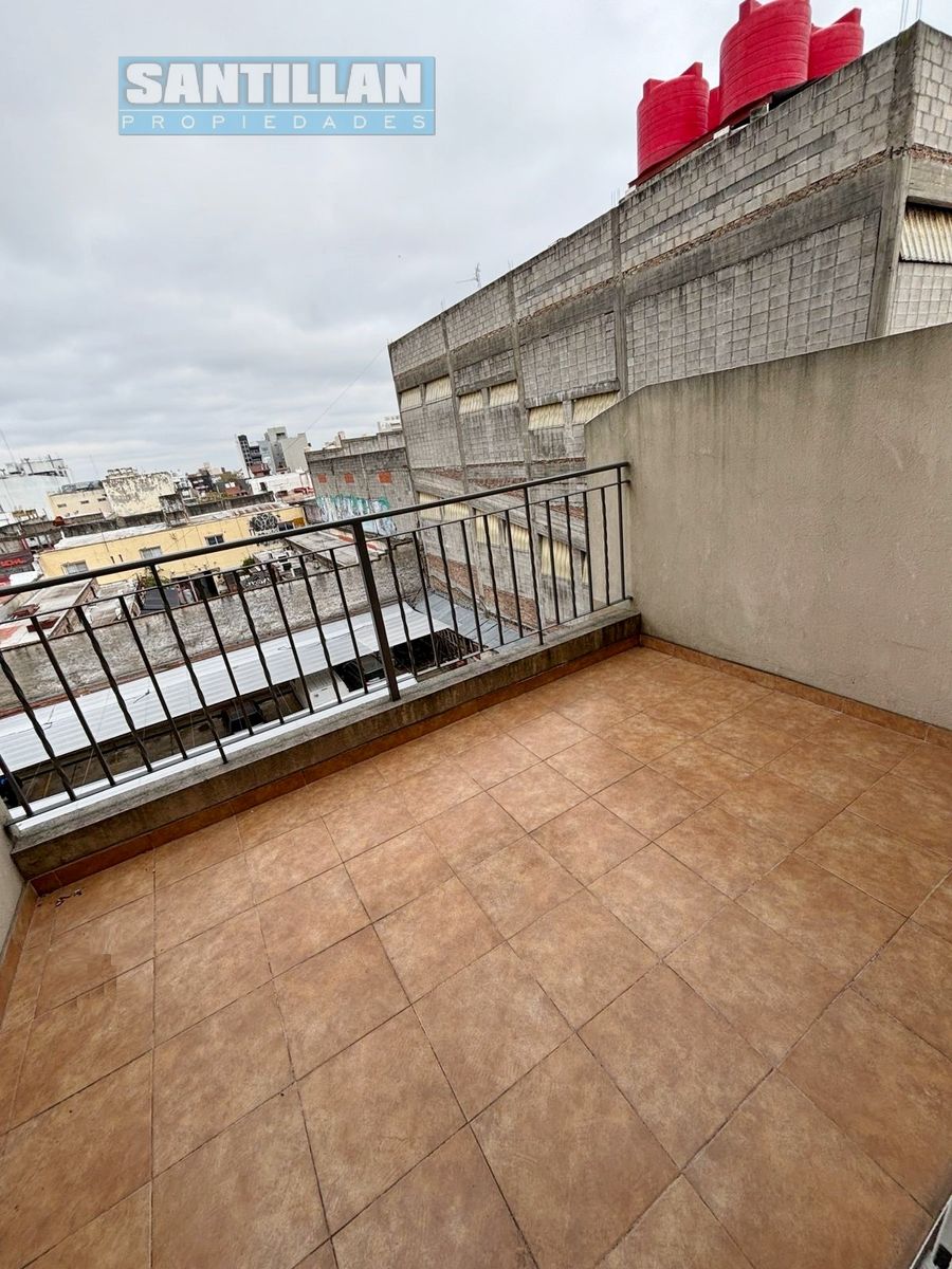 HERMOSO DEPARTAMENTO DE 2 AMPLIOS AMBIENTES EN DÚPLEX - SAN JUSTO CENTRO - 35