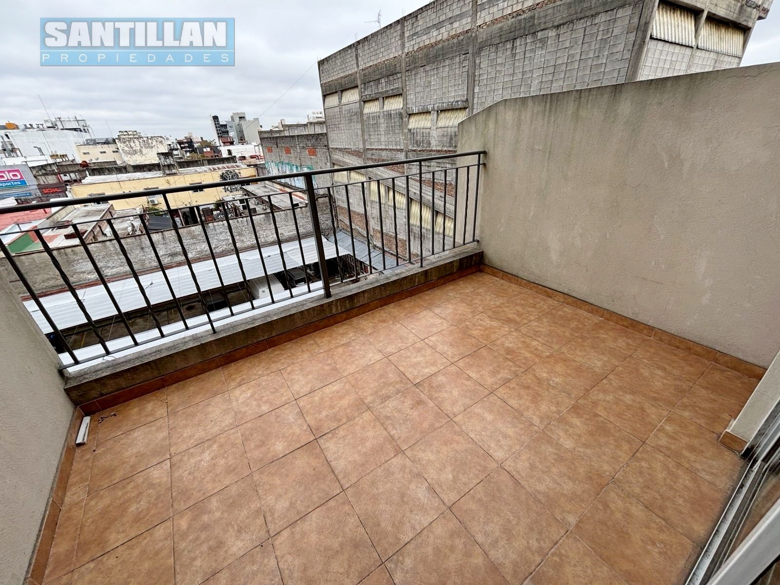 HERMOSO DEPARTAMENTO DE 2 AMPLIOS AMBIENTES EN DÚPLEX - SAN JUSTO CENTRO - 36