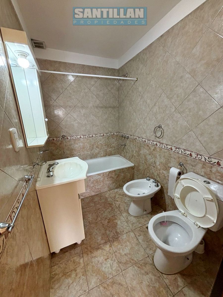 HERMOSO DEPARTAMENTO DE 2 AMPLIOS AMBIENTES EN DÚPLEX - SAN JUSTO CENTRO - 41