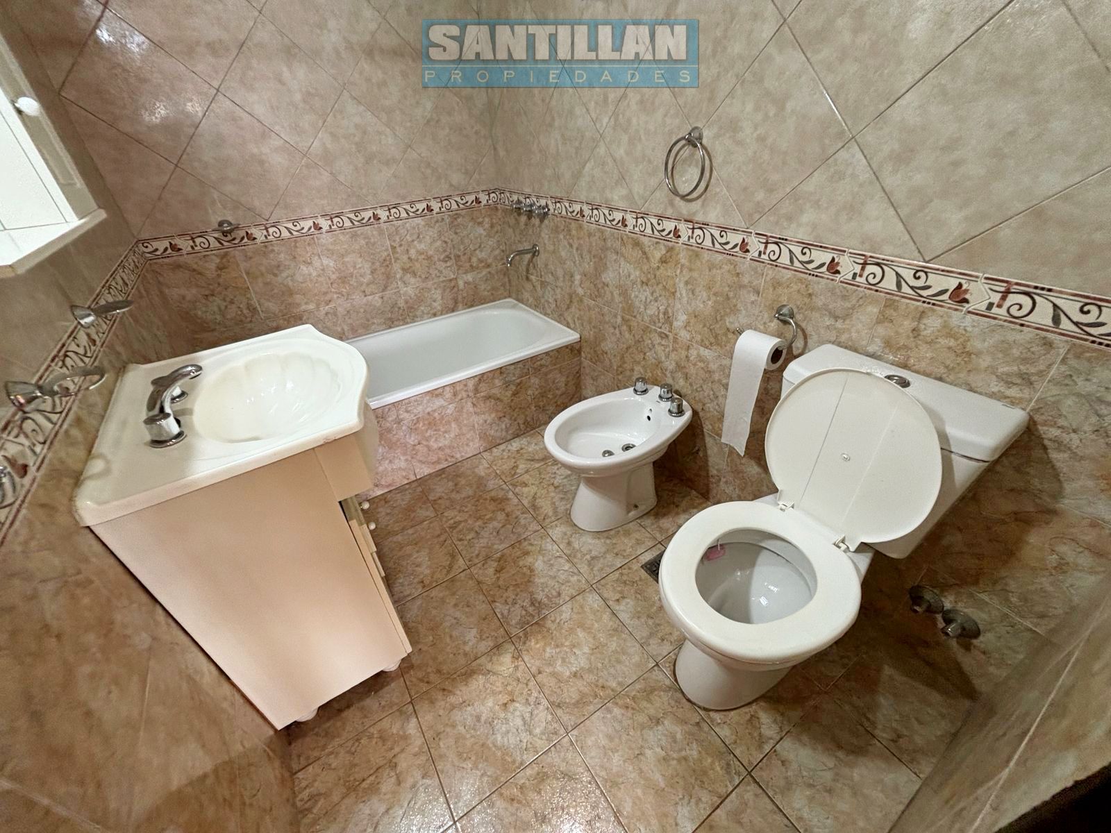 HERMOSO DEPARTAMENTO DE 2 AMPLIOS AMBIENTES EN DÚPLEX - SAN JUSTO CENTRO - 43