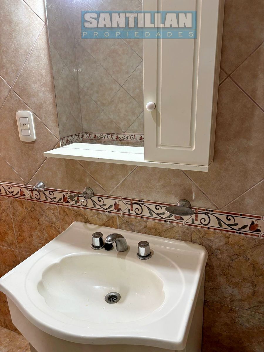 HERMOSO DEPARTAMENTO DE 2 AMPLIOS AMBIENTES EN DÚPLEX - SAN JUSTO CENTRO - 46