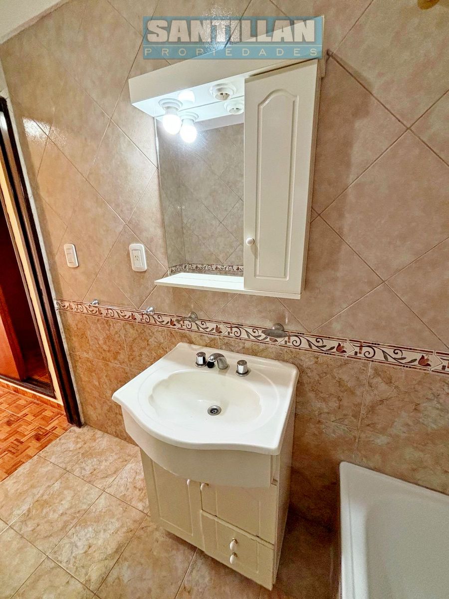 HERMOSO DEPARTAMENTO DE 2 AMPLIOS AMBIENTES EN DÚPLEX - SAN JUSTO CENTRO - 48