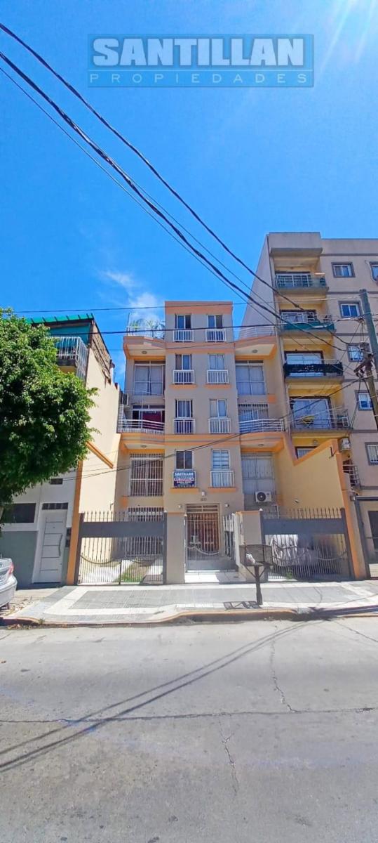 ESPECTACULAR LOFT 2 AMBIENTES CON COCHERA - SAN JUSTO CENTRO - 3
