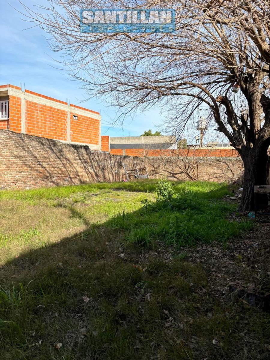 HERMOSO LOTE EN LAFERRERE - 9
