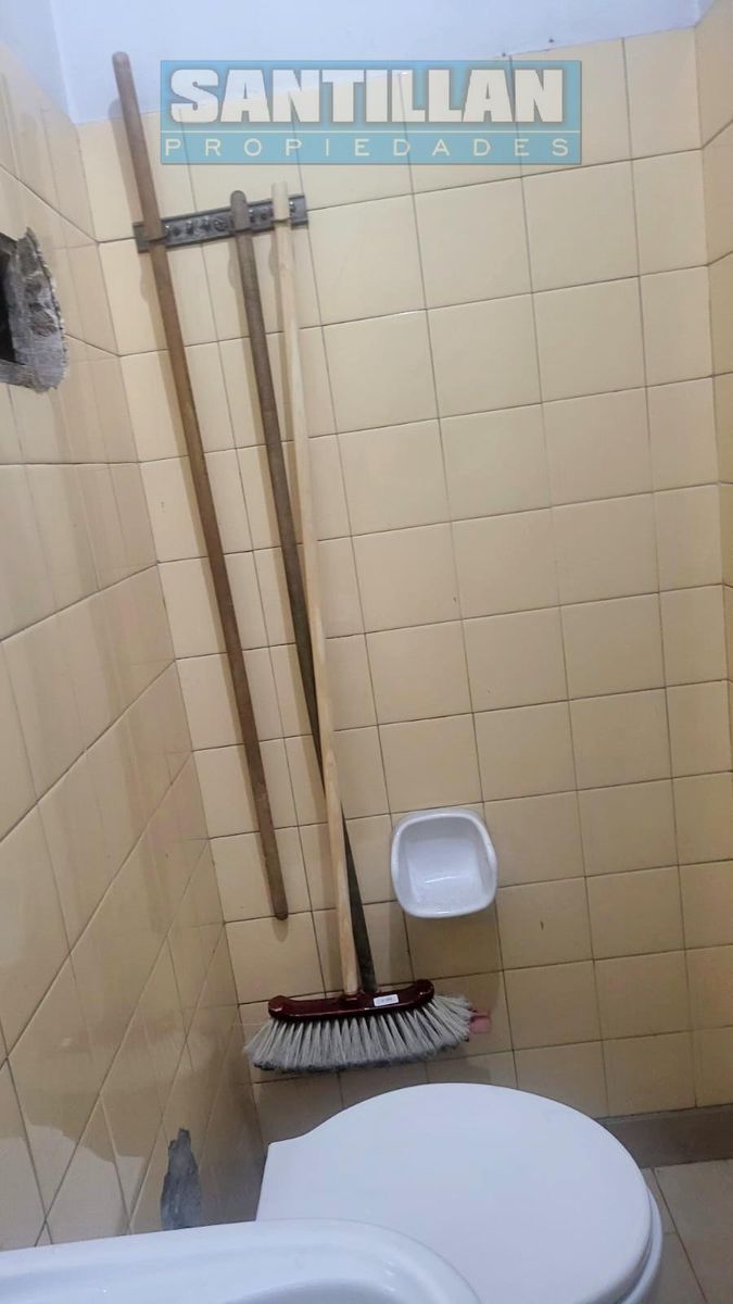 LOCAL EN VENTA. SAN JUSTO CENTRO SOBRE ARIETA. OPORTUNIDAD - 9