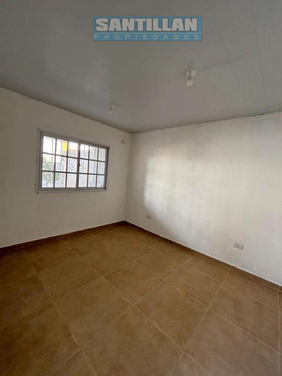 DEPARTAMENTO 2 AMBIENTES A ESTRENAR CON GRAN PATIO. LAFERRERE CENTRO. - 12