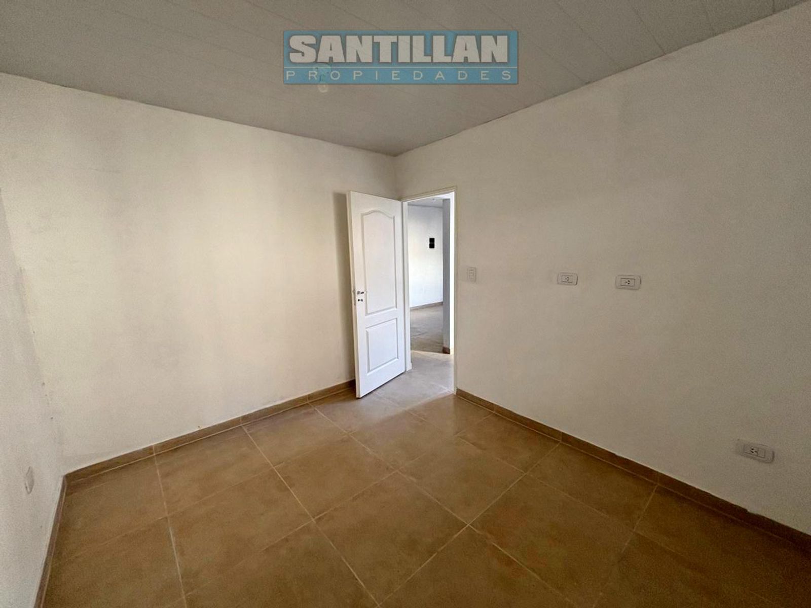 DEPARTAMENTO 2 AMBIENTES A ESTRENAR CON GRAN PATIO. LAFERRERE CENTRO. - 13