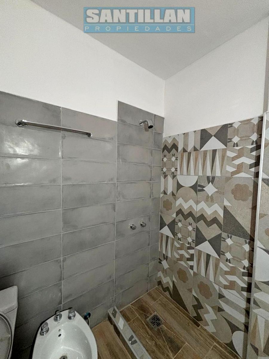 IMPECABLE Y AMPLIO DEPTO. 3 AMBIENTES. LAFERRERE CENTRO - 23
