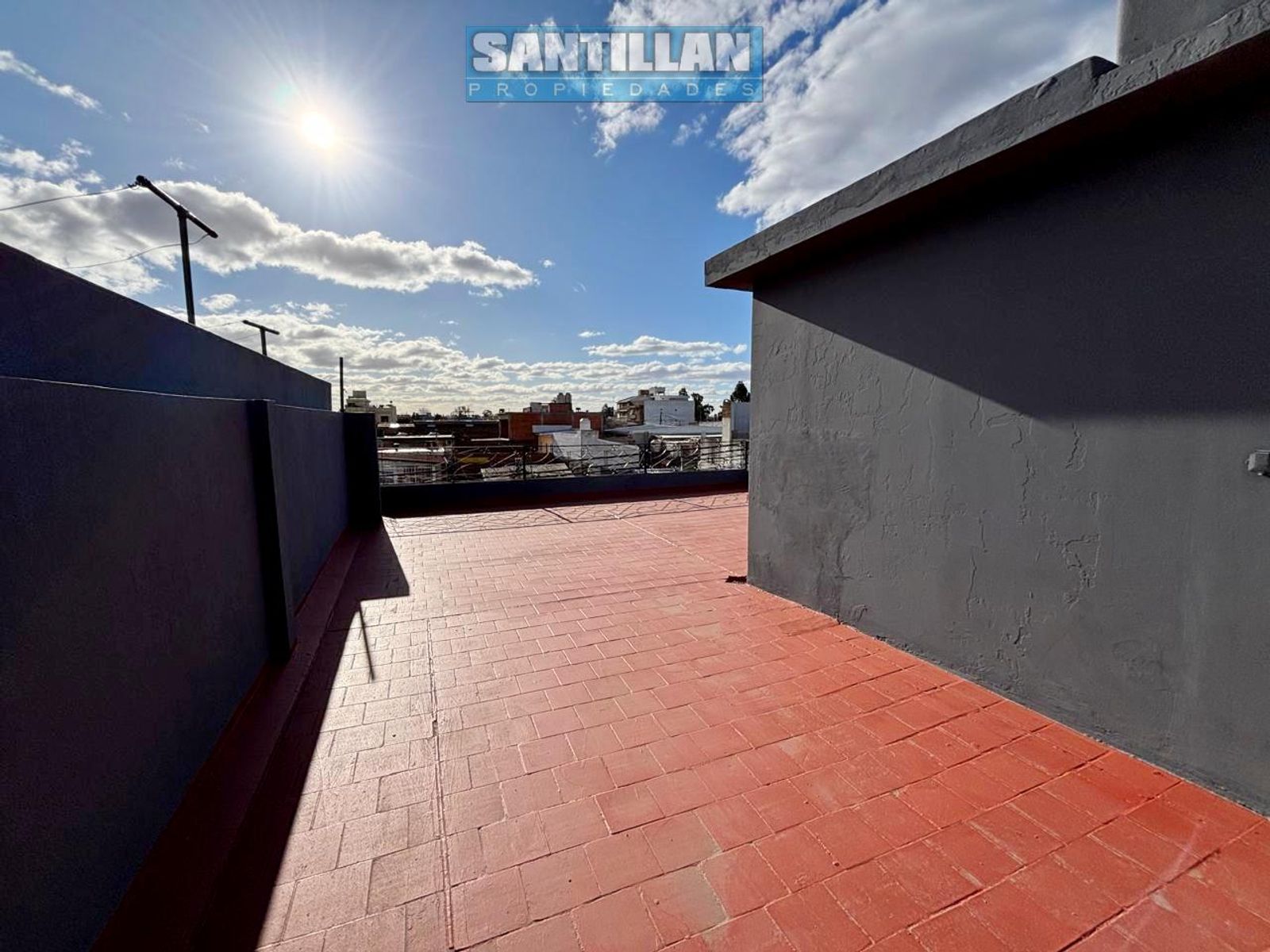 IMPECABLE Y AMPLIO DEPTO. 3 AMBIENTES. LAFERRERE CENTRO - 46