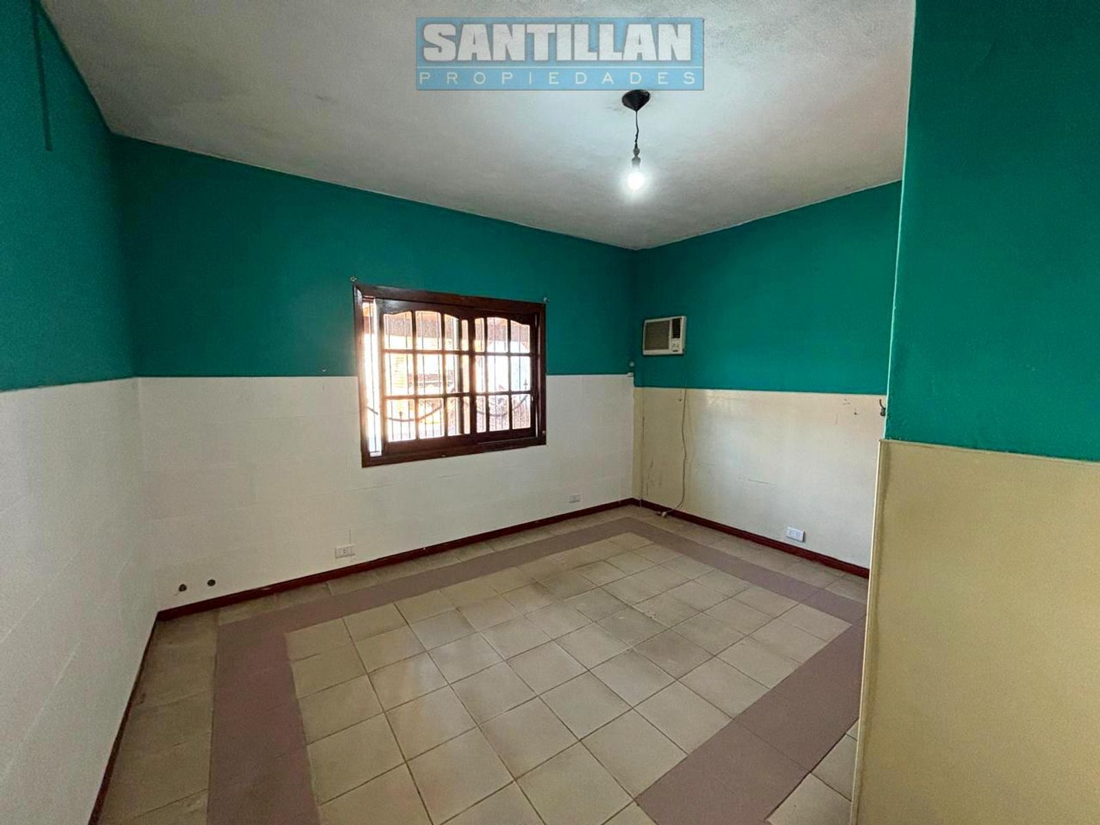 GRAN PH TIPO CASA - BARRIO CENTRAL - R. CASTILLO - 14