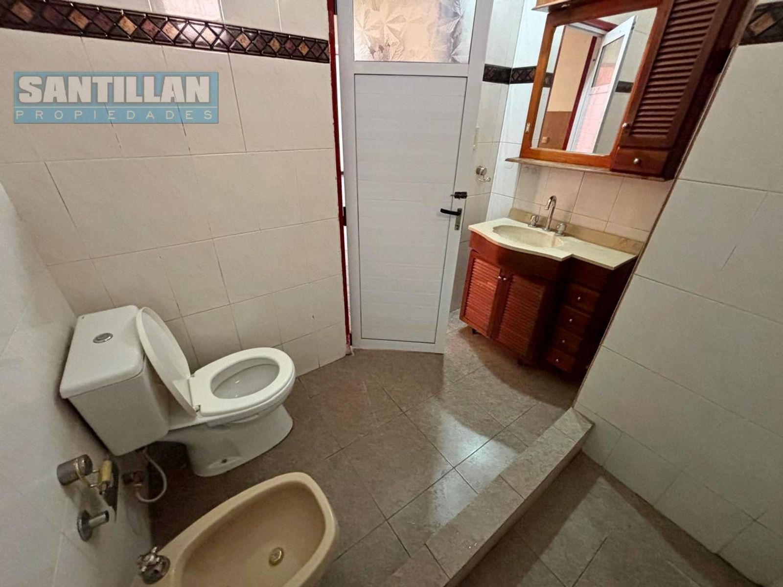 GRAN PH TIPO CASA - BARRIO CENTRAL - R. CASTILLO - 19