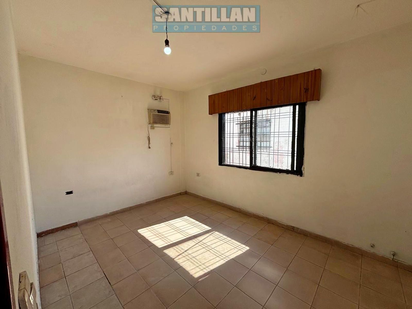 GRAN PH TIPO CASA - BARRIO CENTRAL - R. CASTILLO - 20
