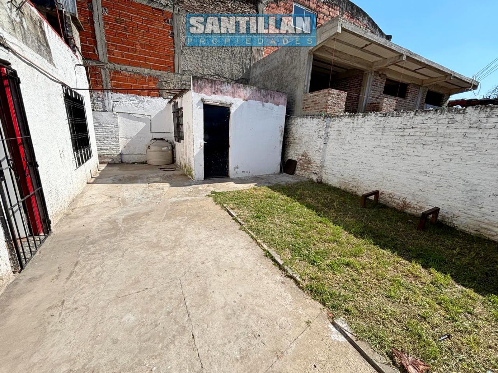 GRAN PH TIPO CASA - BARRIO CENTRAL - R. CASTILLO - 24