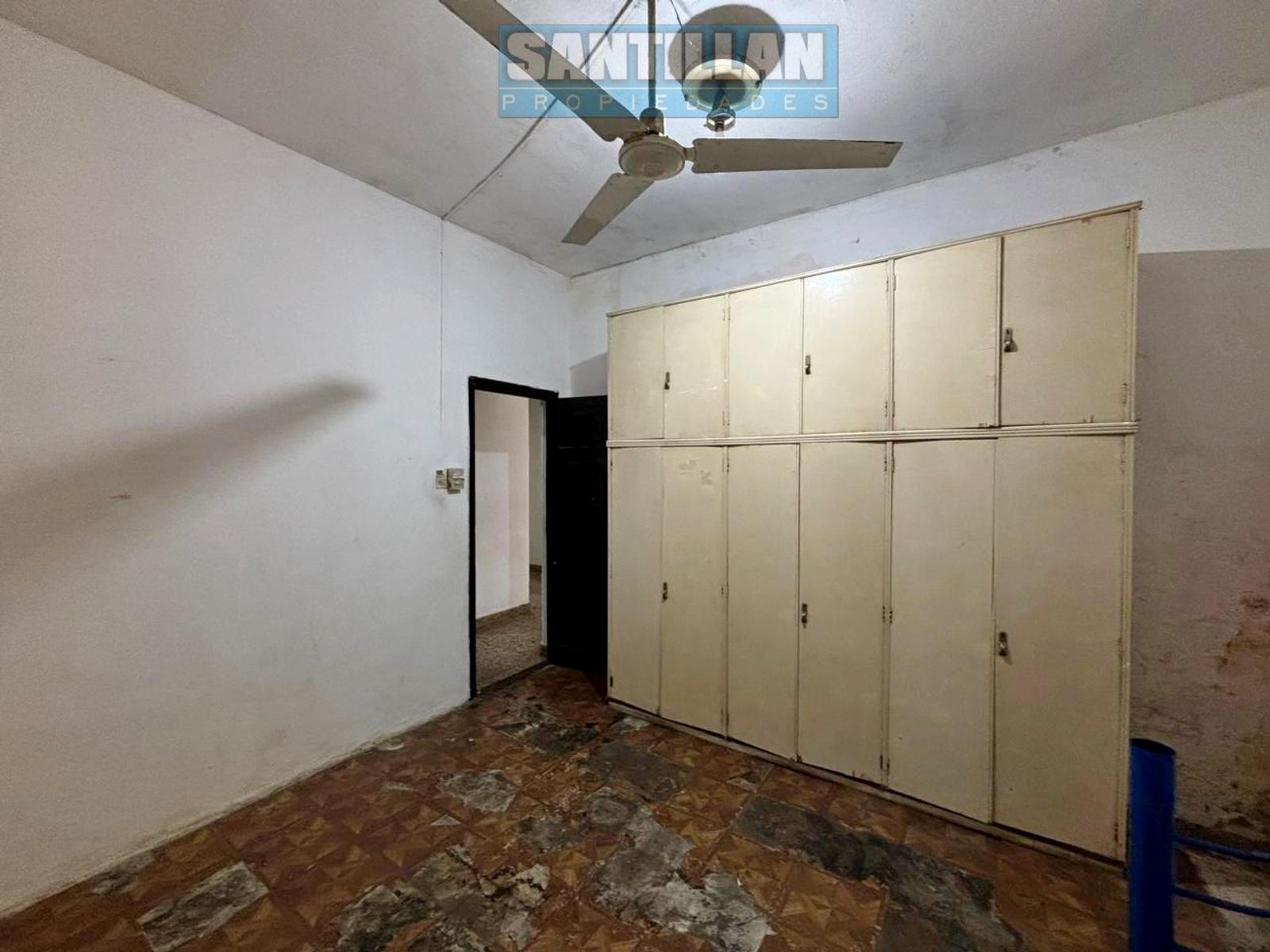 Casa 4 ambientes con garaje cubierto y patio. San Justo. Uso comercial. - 16