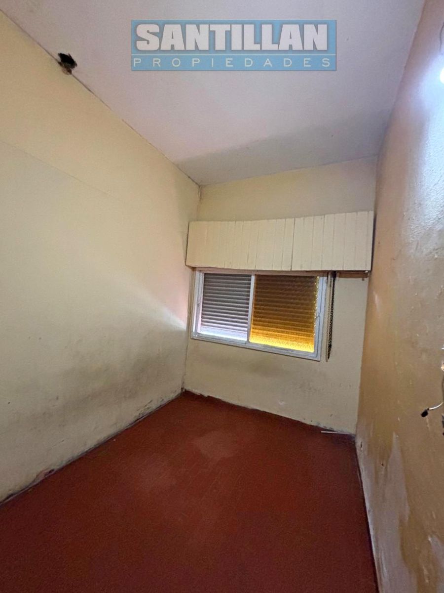 Casa 4 ambientes con garaje cubierto y patio. San Justo. Uso comercial. - 33