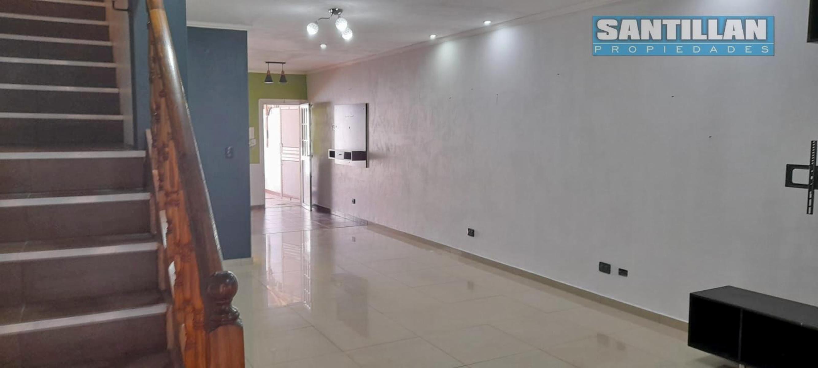 EXCELENTE TRIPLEX 4 AMBIENTES CON PATIO Y GRAN COCHERA — foto 6