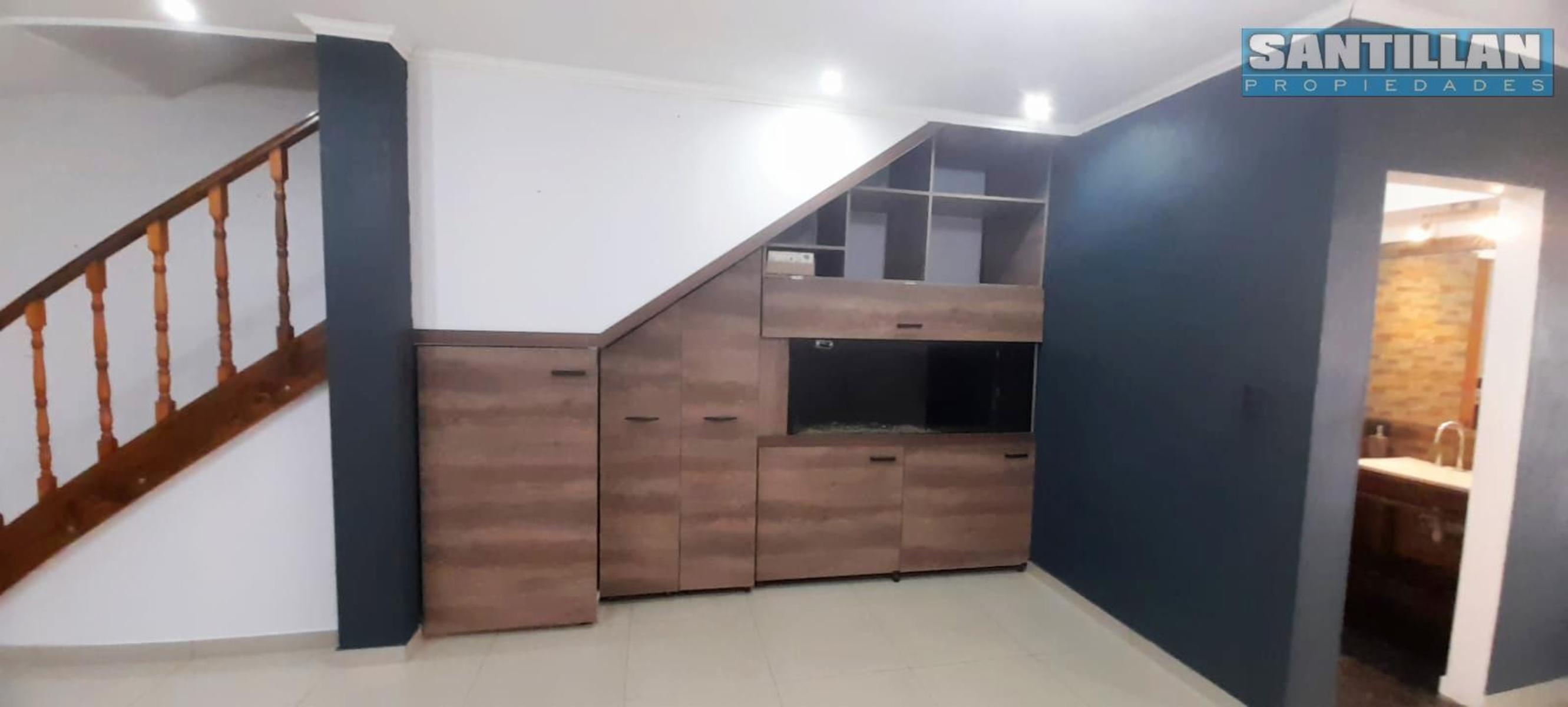 EXCELENTE TRIPLEX 4 AMBIENTES CON PATIO Y GRAN COCHERA — foto 10