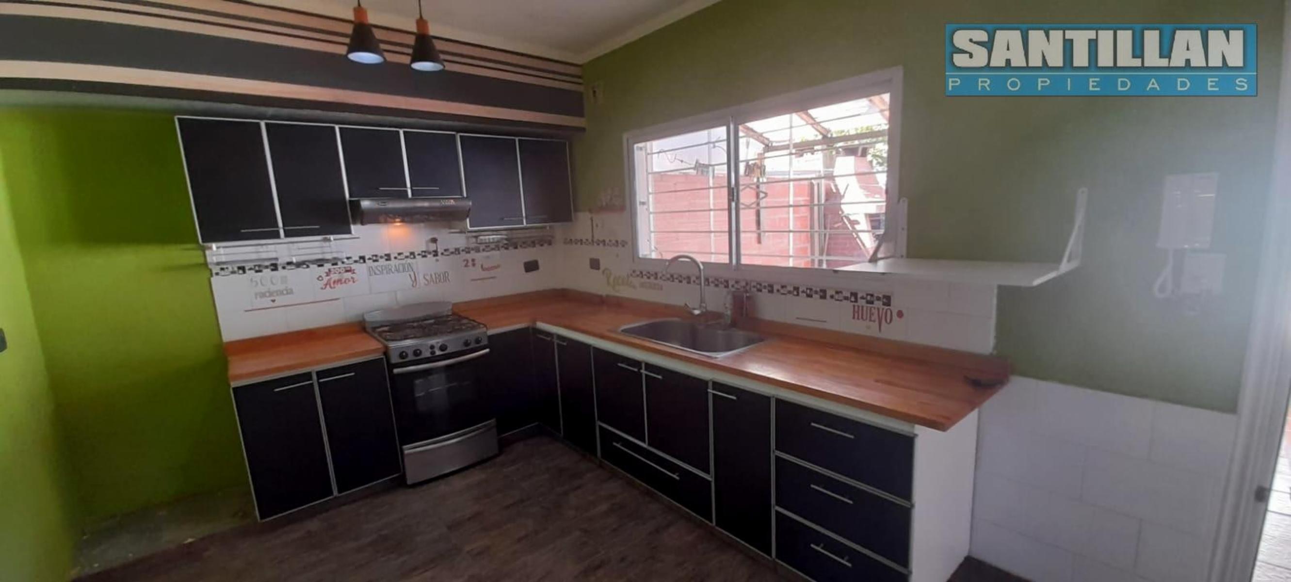 EXCELENTE TRIPLEX 4 AMBIENTES CON PATIO Y GRAN COCHERA - 16