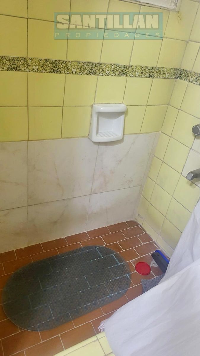 HERMOSA CASA DE 4 AMBIENTES CON COCHERA, QUINCHO Y PILETA. MERLO NORTE. - 19