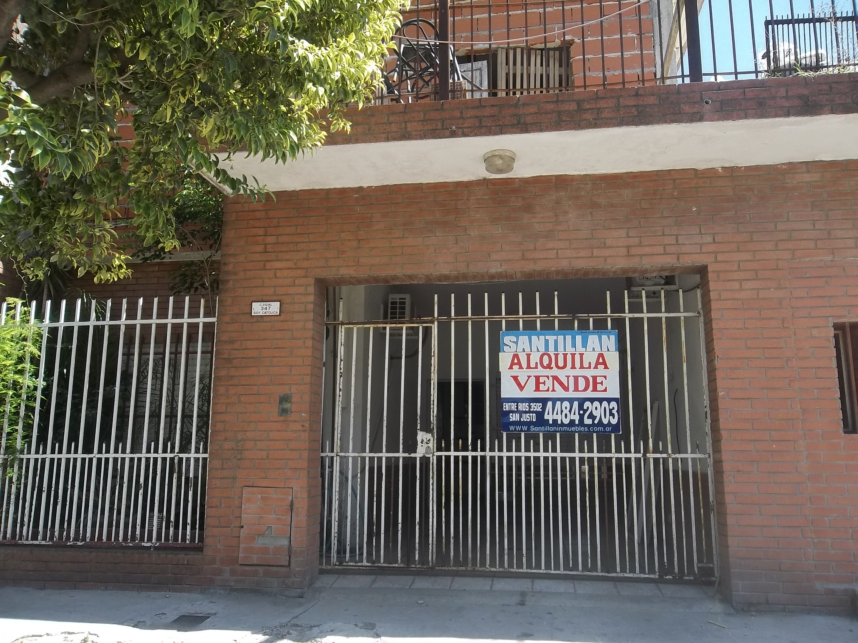 Casa multifamiliar
